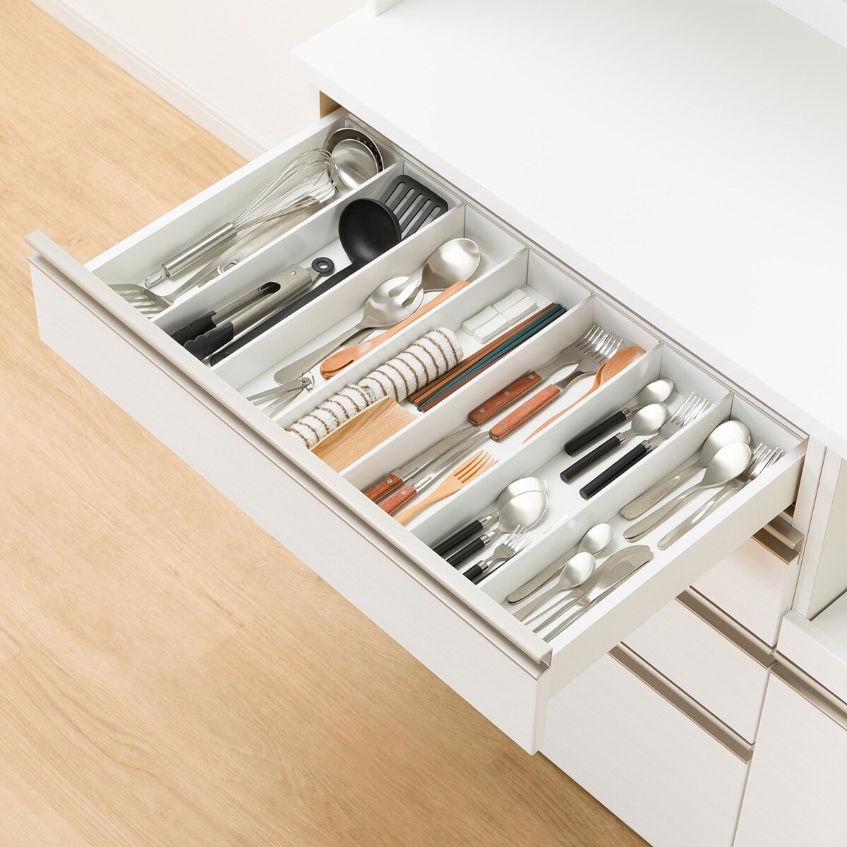 キッチンボード(リガーレ50GH-120KB/H50-80C+40J WH+50TH-60RB/60OP WH