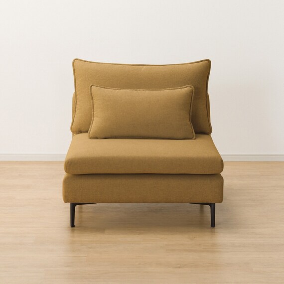 広い座面のゆったり 1人掛けソファ2台 + シェーズ + ヘッドレスト1本セット 布張りタイプ (MS01 1P×2/シェーズ/ヘッドレスト 肘あり YE) 18枚目画像