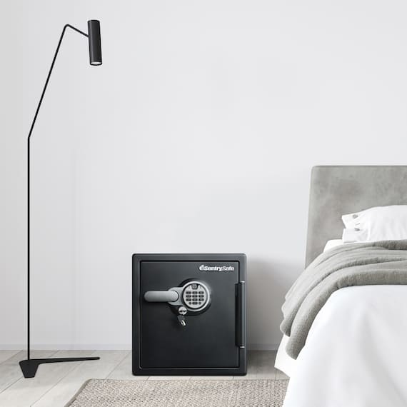 指紋認証型テンキー式1時間耐火・耐水金庫(M) 11枚目画像