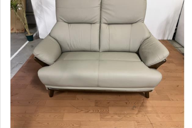 都内23区送料無料❗️ニトリ　座椅子ソファ&ローテーブル　家具2点セット✨ 2110300029873s01.jpg