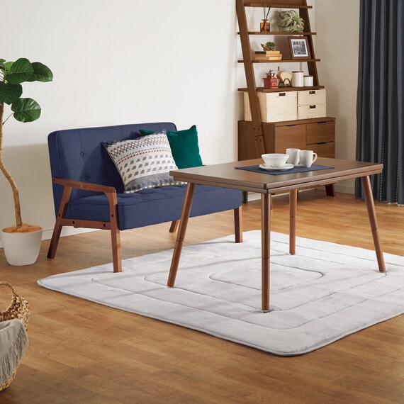 天然木フレームのコンパクトソファ 布張りタイプ (ルッキ2KD BL MBR) 14枚目画像