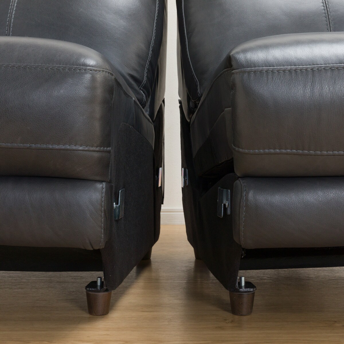 2人掛け左電動リクライニングソファ(アネーロセミアニリン革