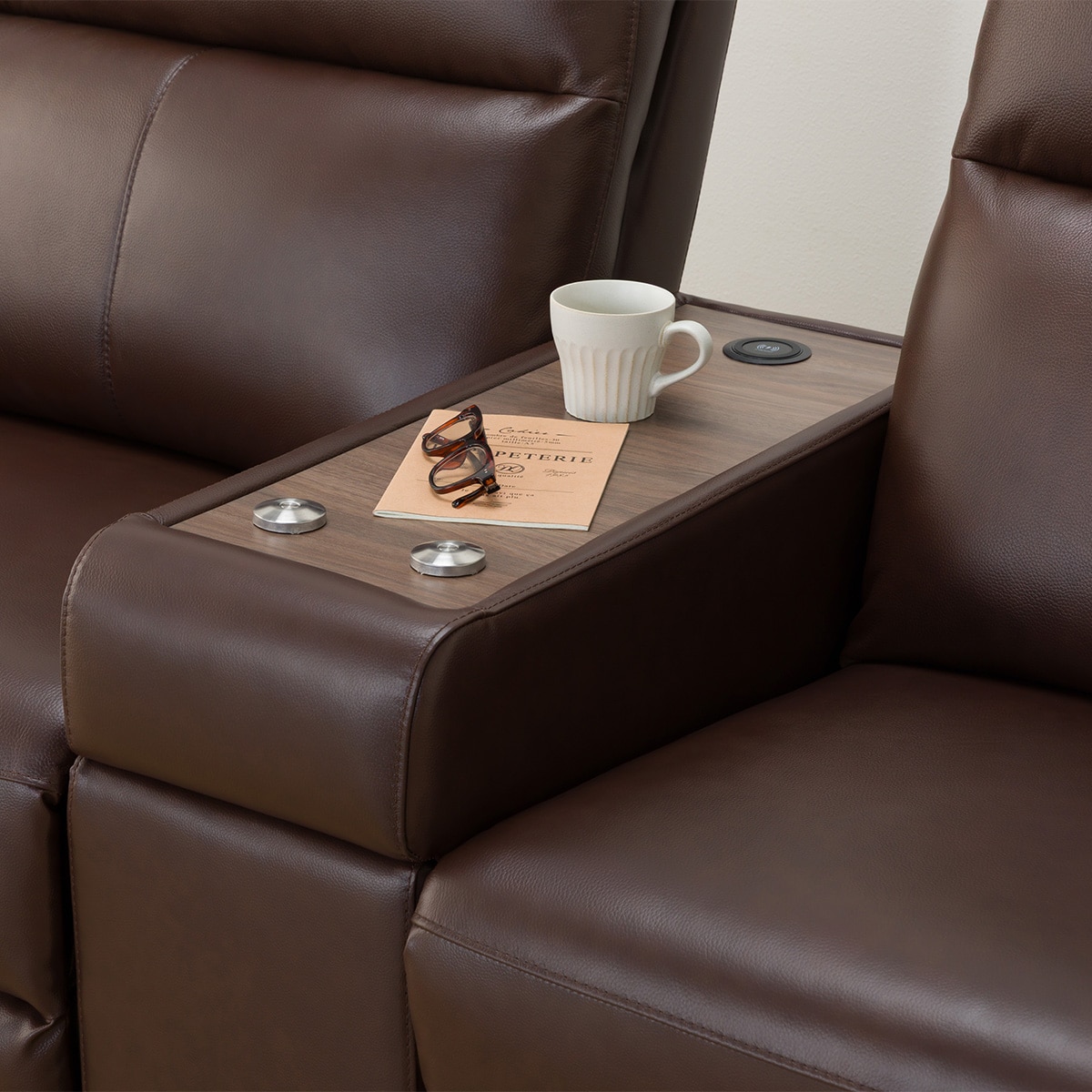 ニトリ　2人掛けワイド電動リクライニングソファ BOX付き 2モーター 2人掛け電動リクライニングソファ 収納ユニット付き 本革(一部合成皮革