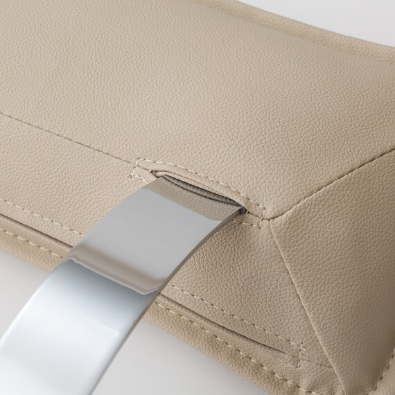 【ロゾKD専用】傷・汚れに強い ヘッドレスト 合皮タイプ (ロゾKD Nシールド BE) 9枚目画像