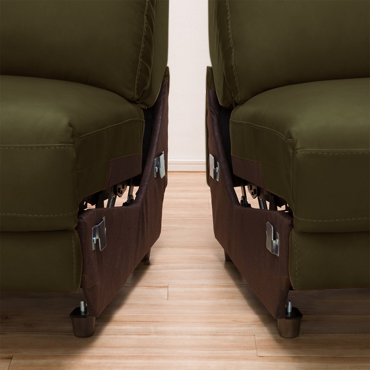 2人掛け両電動リクライニングソファ ニトリ アネーロ セミアニリン革タイプ 2人掛け両電動リクライニングソファ 本革(一部合成皮革)タイプ