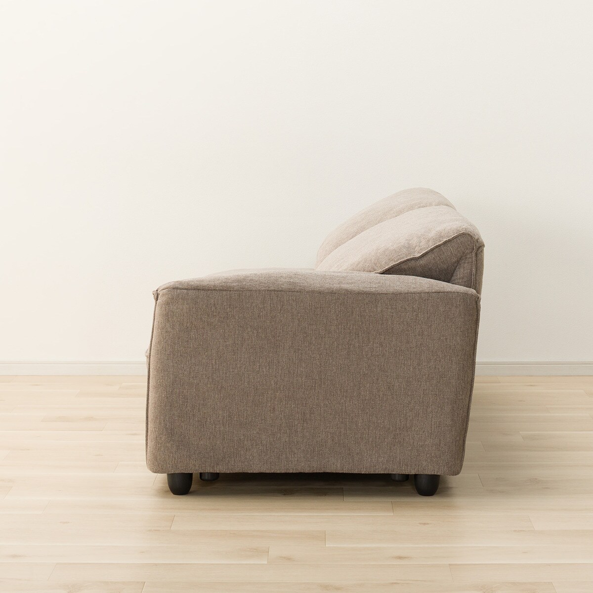 ニトリ　肘付き布張りソファ　２人掛け用 ニトリ（NITORI） ソファー ソファ 布張り2人掛けソファ 木脚タイプ