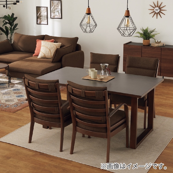 ソファのような座り心地のポケットコイルダイニングチェア(Nコレクション C-27肘付き MBR/AQ-BR) 16枚目画像