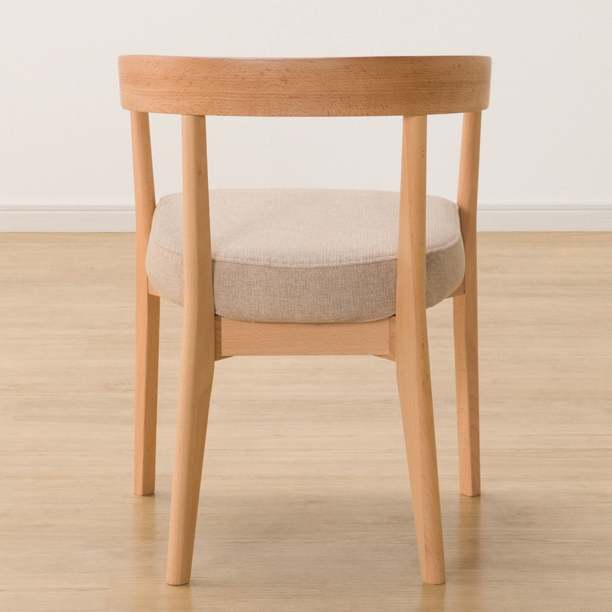 ソファのような座り心地のポケットコイルダイニングチェア(N