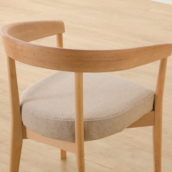 ソファのような座り心地のポケットコイルダイニングチェア(Nコレクション C-75 NA/AQ-BE) 15枚目画像