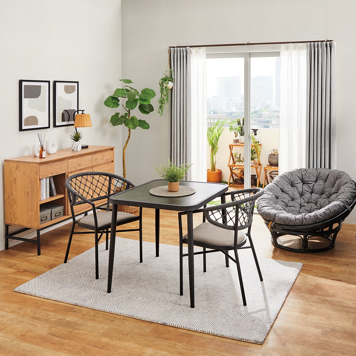 ⭐️ニトリ昇降式ガラステーブル⭐️