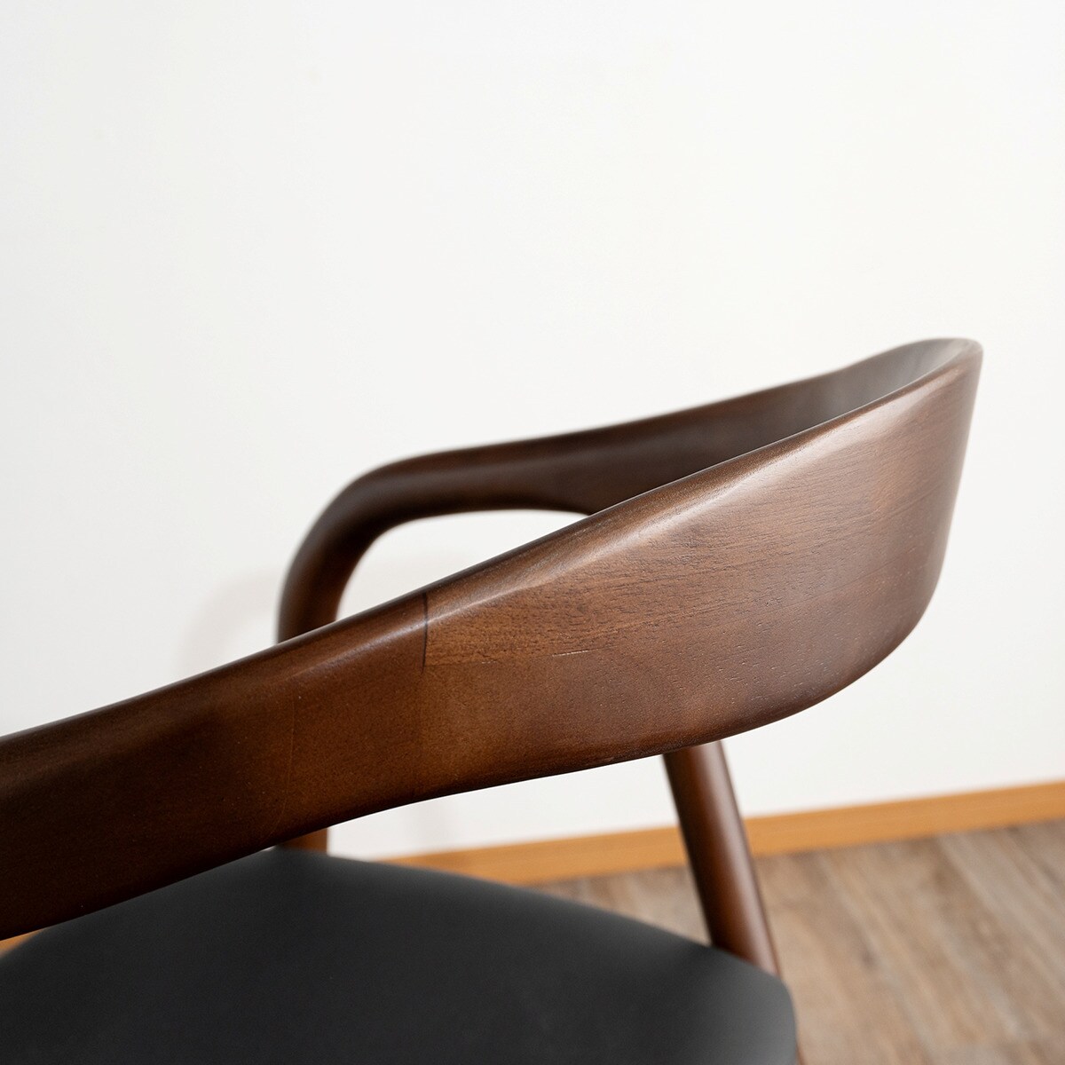 【特価】11脚セット 木製 座椅子 曲げ椅子 ニトリ　定価55000円相当 特価】11脚セット 木製 座椅子 曲げ椅子 ニトリ 定価55000円相当