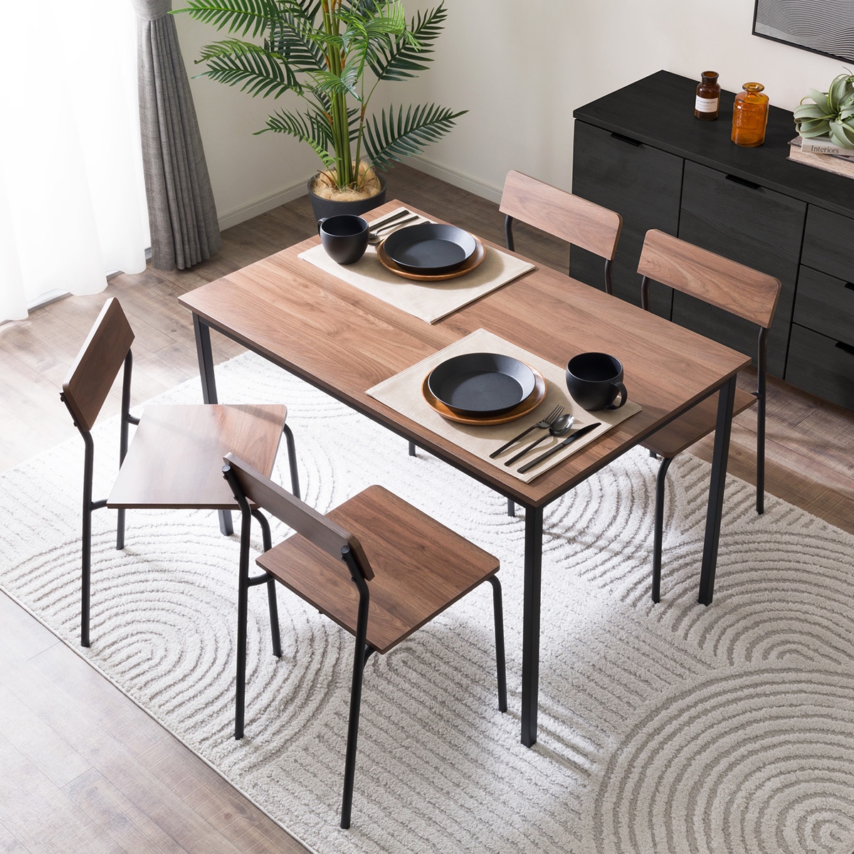 【美品 ニトリ ダイニングテーブル5点セット ミドルブラウン 135cm】 ニトリ（NITORI） 幅135cm ダイニングテーブル5点セット(ロレイン5H