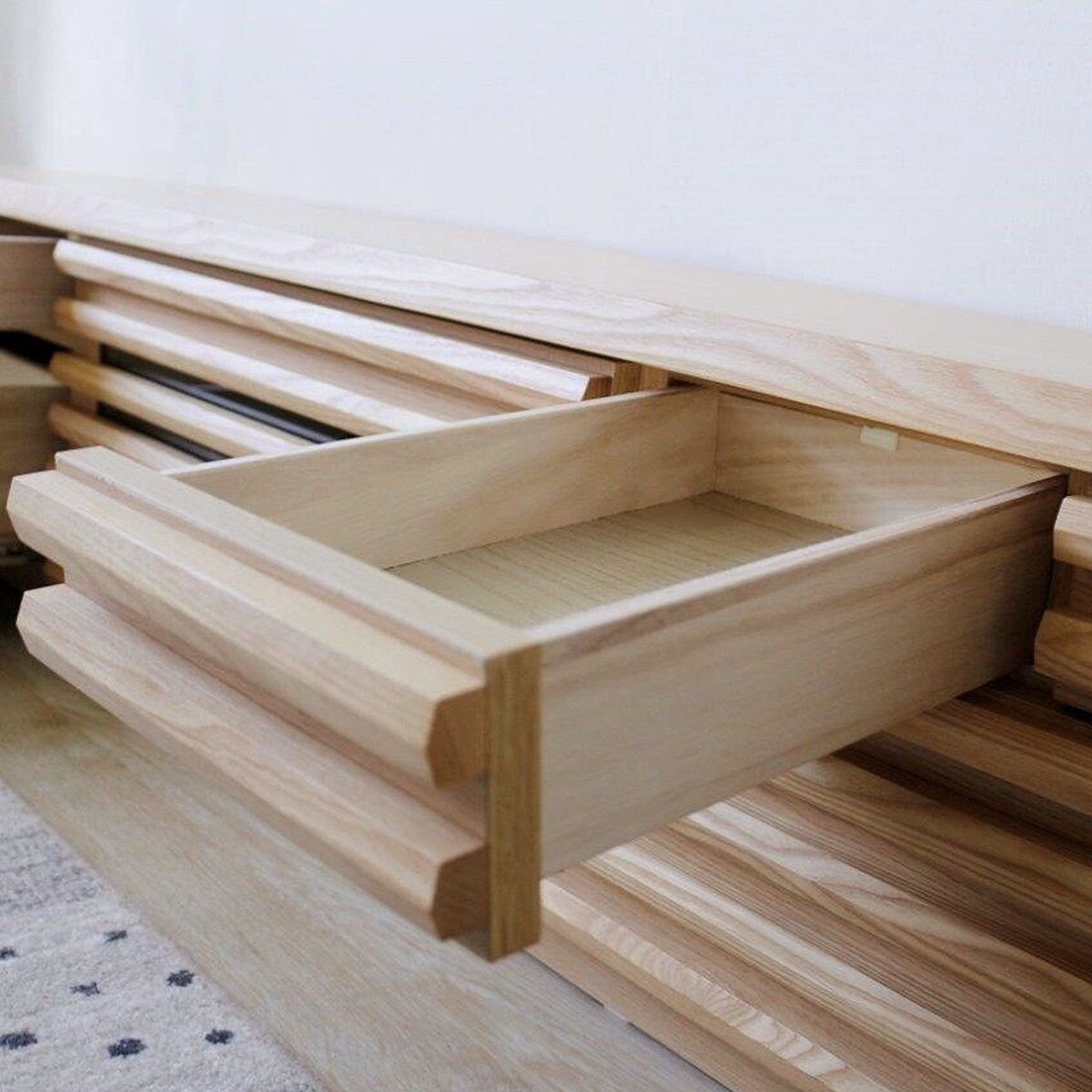 天然木工芸突板ルーバーテレビ台 (幅180cm NA) | ニトリネット【公式