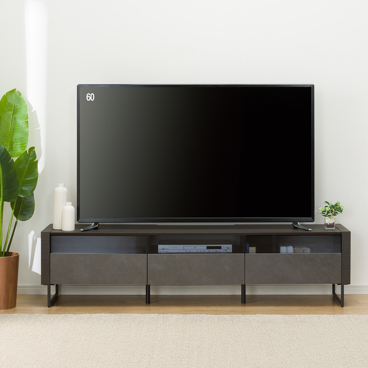 ニトリ】天然木とメタル調の脚でスタイリッシュなローテーブル（セリス）が入荷しました！｜2025年02月02日｜リサイクルショップ トレファクマーケット（ トレファク）久喜店
