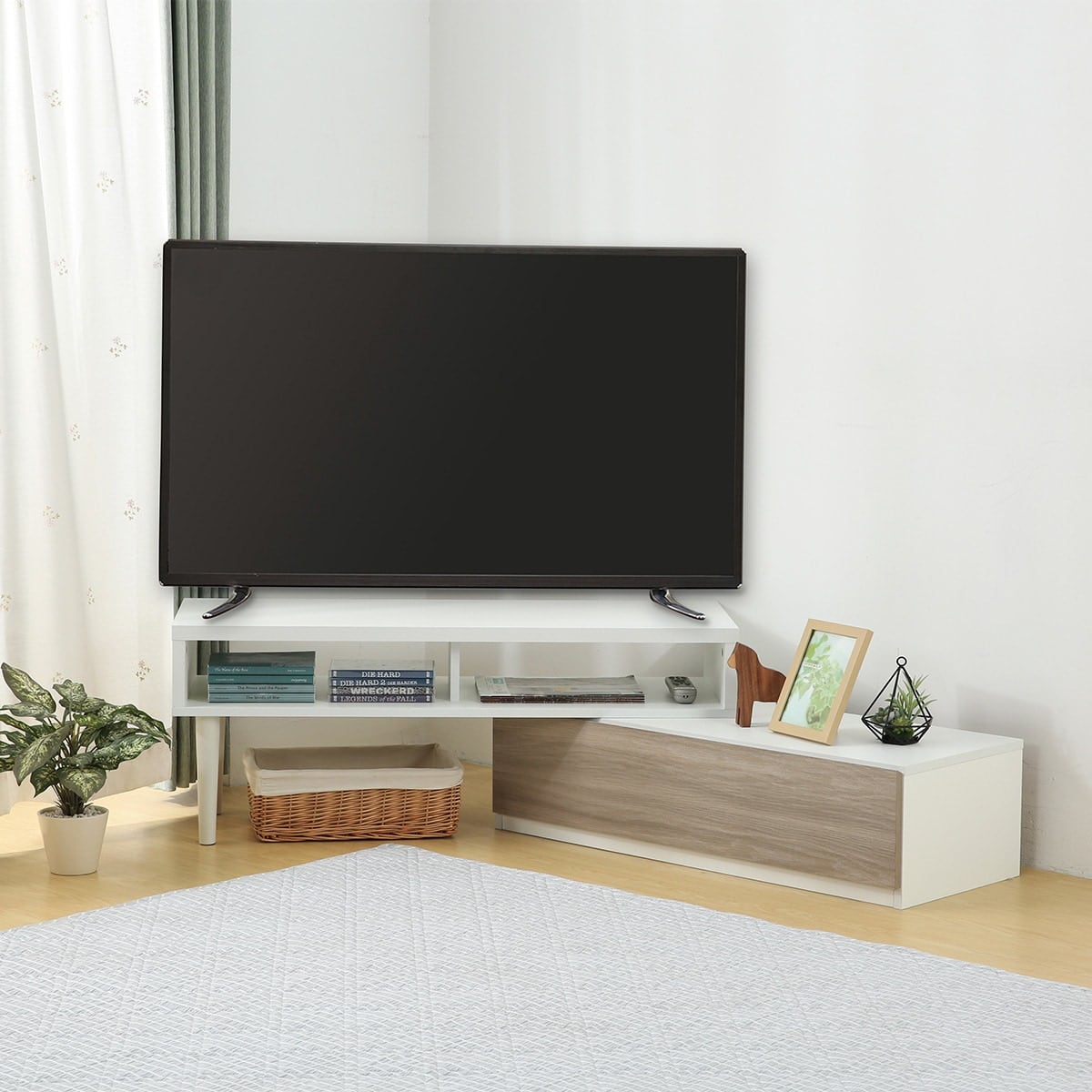 ニトリ　テレビ台　ローボード　キャスター付　白　100cm　2018年製 ニトリ（NITORI） テレビ台(ローボードポスティア 125 WH) : ニトリ
