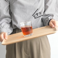 すべりにくい木製トレー