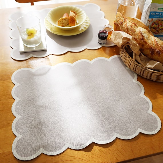 PVCランチョンマット(スカラップ モカ TF510) 3枚目画像