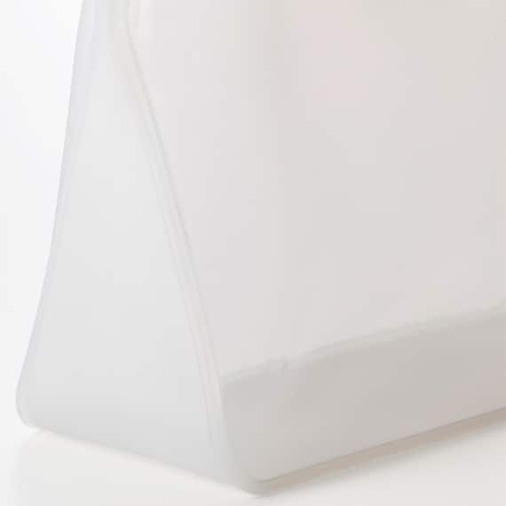 冷凍・湯煎・レンジで使える 立つシリコーンバッグ(300ml CL) 9枚目画像