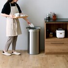 円形自動開閉ゴミ箱 49L (ステンレス製) 8枚目画像