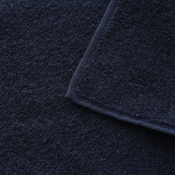 今治抗菌防臭ハンカチタオル(NV) 3枚目画像