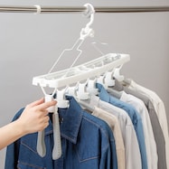 ワンタッチで取り込み簡単 折りたためる8連ハンガー(SN05)