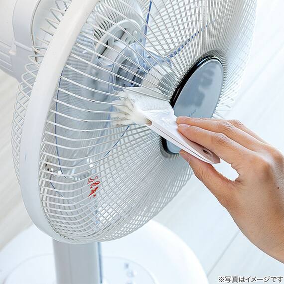 からみ付いたホコリを落とす扇風機クリーナー 3枚目画像