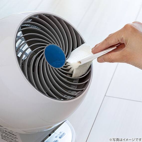 からみ付いたホコリを落とす扇風機クリーナー 5枚目画像
