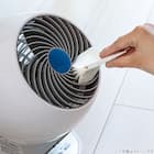からみ付いたホコリを落とす扇風機クリーナー 5枚目画像