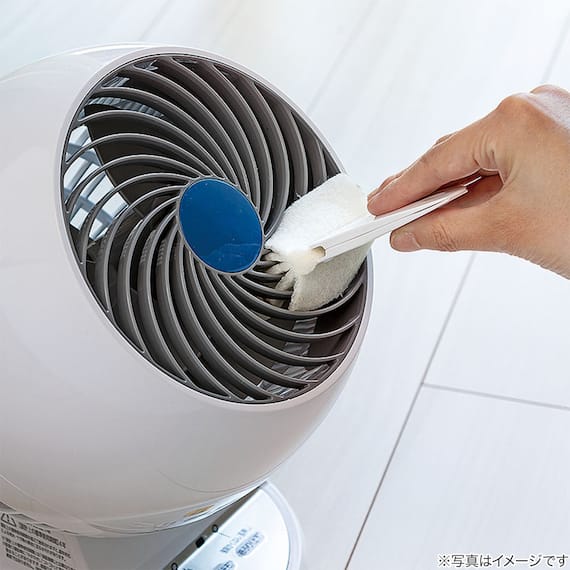 からみ付いたホコリを落とす扇風機クリーナー 5枚目画像