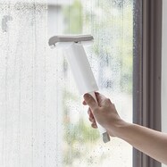 手を汚さずに使える吸水スポンジ