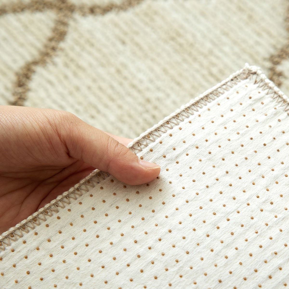 ラグ カーペット アイボリー 190×240 楽天市場】カーペット ふんわりラグ アイボリー 約190×240cm