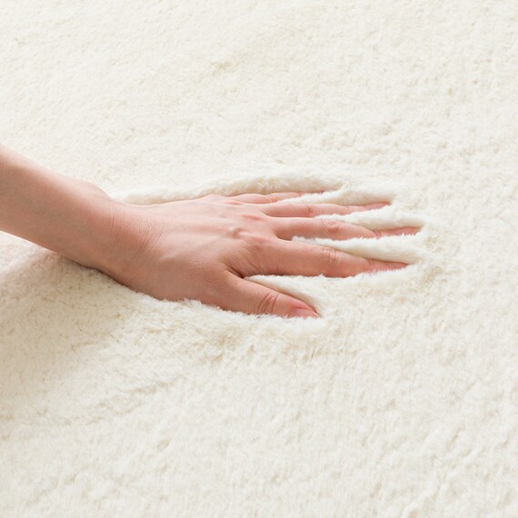 ふんわり、なめらか上質な肌ざわりのラグ(ウサギラグ5 185X185 IV NU01) 8枚目画像