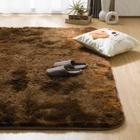 毛足が長く肌ざわりが良いラグ(200X240 BR SH01)