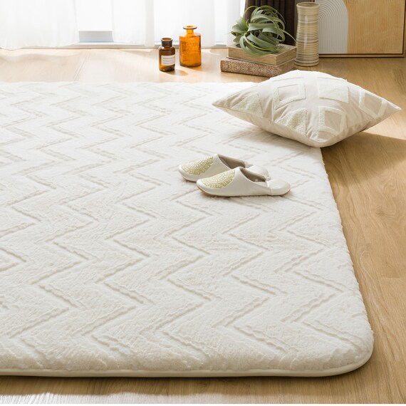 極厚30mmウレタン入り 防汚加工+防ダニ加工+防音ラグ(200X240 IV PL13) 1枚目画像