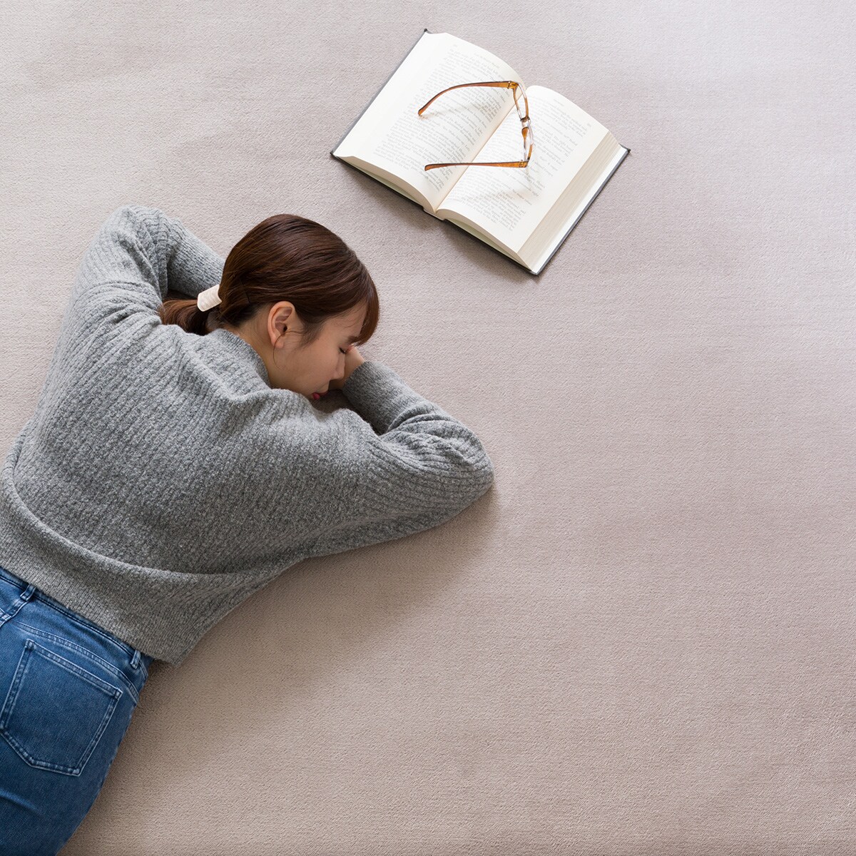 洗える 吸湿発熱+蓄熱+保湿 + 抗菌防臭加工+防ダニ加工ラグ(Nウォーム