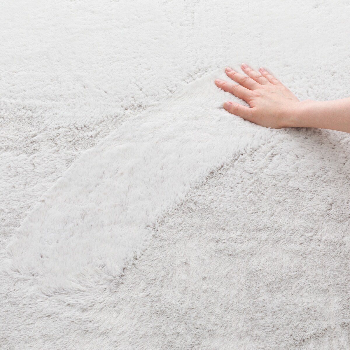 洗える 吸湿発熱+蓄熱+保湿 + 抗菌防臭加工+防ダニ加工ラグ(Nウォーム