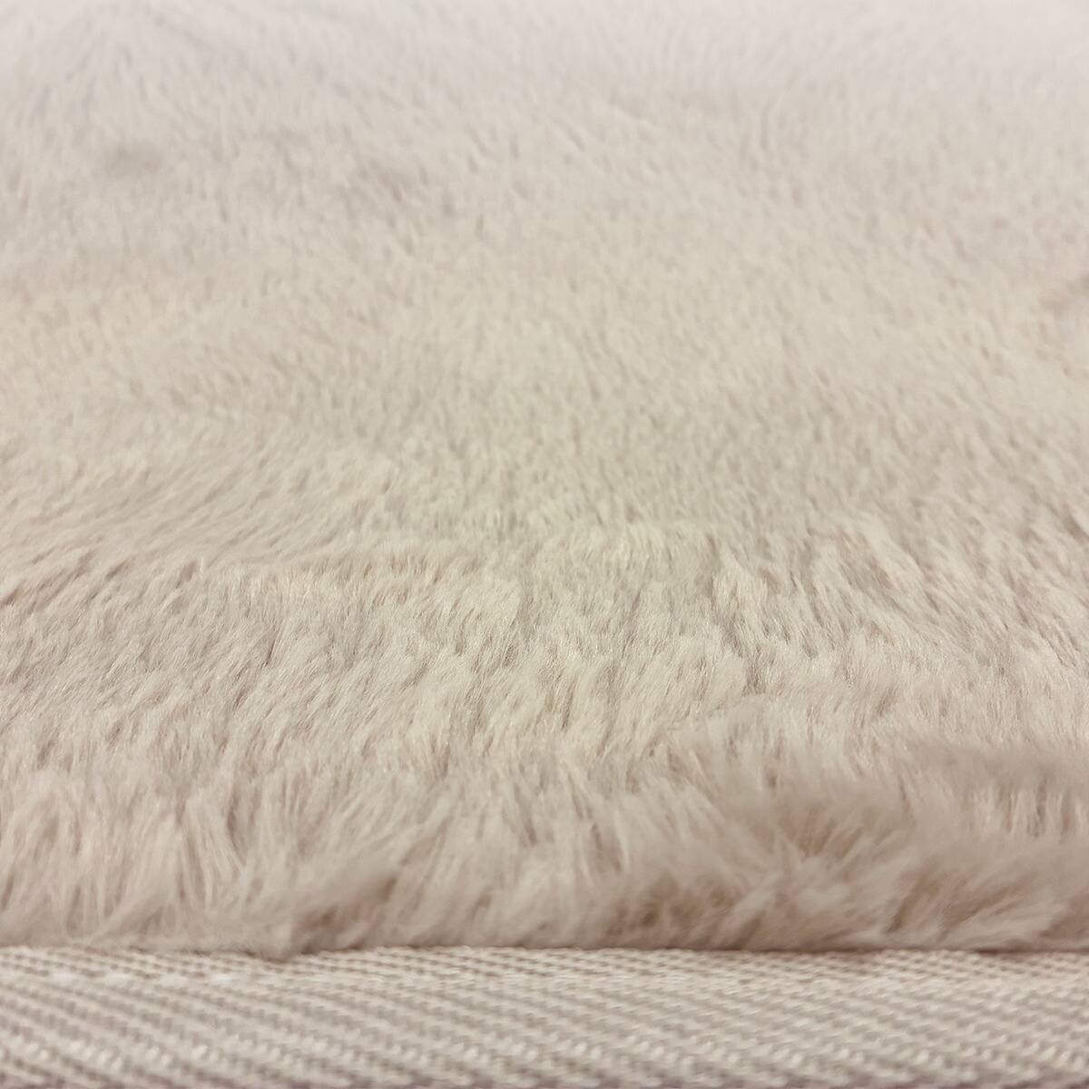 なめらかでやわらかい肌ざわりのラグ(130X185 MO FR02) | ニトリネット