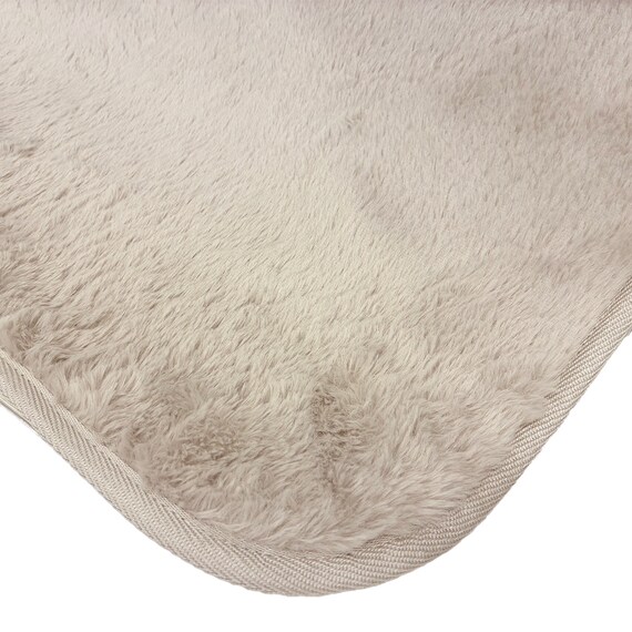 なめらかでやわらかい肌ざわりのラグ(200X240 MO FR02) 5枚目画像