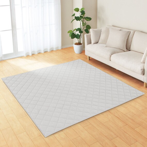 洗える 接触冷感 中綿キルト ラグ(Nクール極冷 185X185 グレー WY01) 2枚目画像