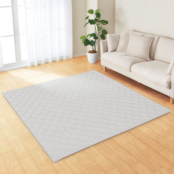 洗える 接触冷感 中綿キルト ラグ(Nクール極冷 185X185 グレー WY01) 2枚目画像