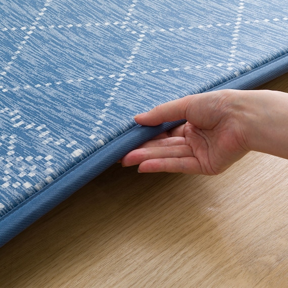 15mmウレタン入り 接触冷感ラグ タイル柄(Nクール極冷 PT 130X185 ブルーQ01) 12枚目画像