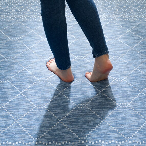 15mmウレタン入り 接触冷感 防汚 ラグ タイル柄(Nクール極冷 PT 185X185 ブルーQ01) 13枚目画像