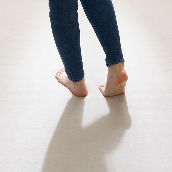 15mmウレタン入り 接触冷感 綿混 ラグ(Nクール極冷 PC130X185 モカ W04) 14枚目画像