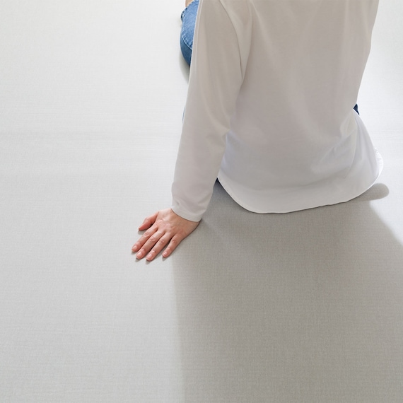 低反発 極厚30mmウレタン入り 接触冷感ラグ(Nクール極冷 130X185 グレー Y02) 14枚目画像