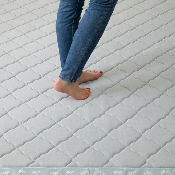 15mmウレタン入り極冷ラグ Nクール極冷ヤシ柄(130X185 NR04) 17枚目画像