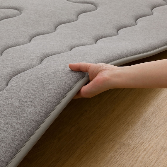 極厚30mmウレタン入り極冷ラグ Nクール極冷(130X185 グレー rDS4) 18枚目画像