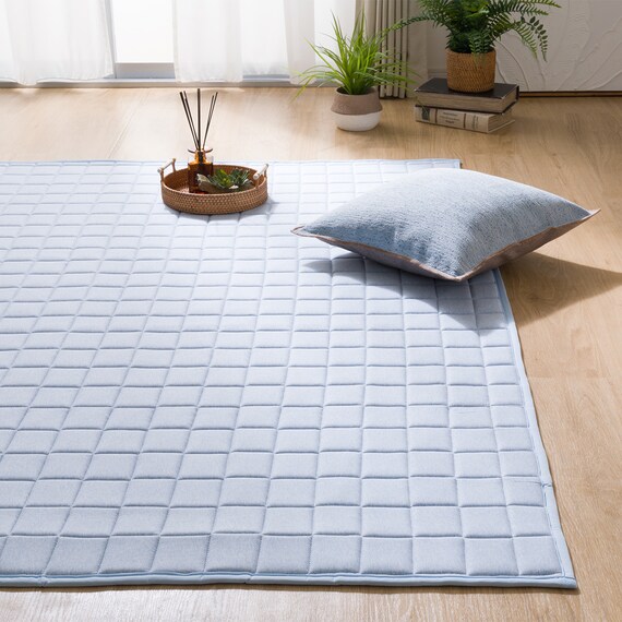 ウレタン10mm入り綿100％キルトラグ(コットン 130X185 DL03) 1枚目画像