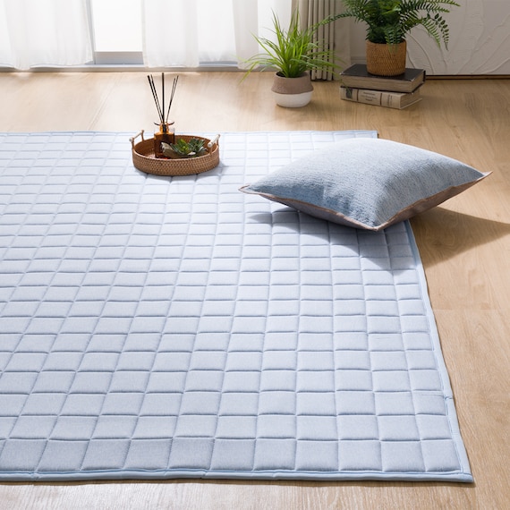 ウレタン10mm入り綿100%キルトラグ(コットン 130X185 DL03) 1枚目画像