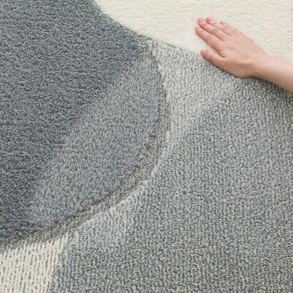 防ダニ・抗菌防臭ラグ(CRV 185X185 グレー) 13枚目画像