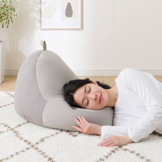 コタツにも使えるコンパクトビーズクッション 6枚目画像